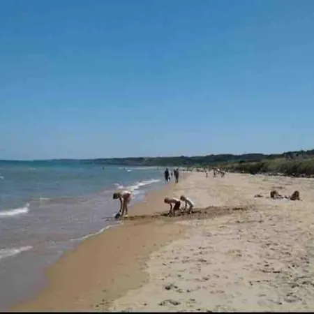 Golf Piscine D Day Apartment